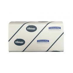 Kéztörlő 2 rétegű Z hajtogatású 124 lap/csomag 15 csomag/karton KC Kleenex Ultra 6778 Papírtörlők Kleenex
