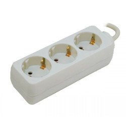 Elosztó három csatlakozós 5m kábellel asztali 321155 Elosztó, hosszabító Egyéb